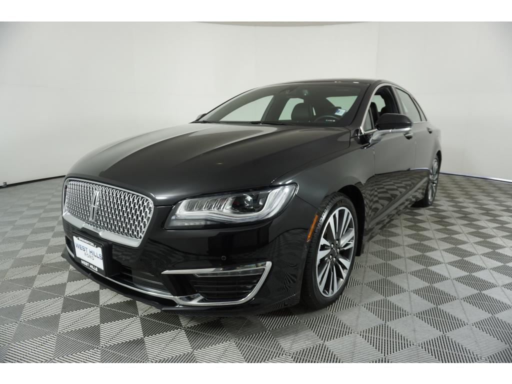 Pre-Owned 2019 Lincoln MKZ Reserve II FWD 4 Door Sedan